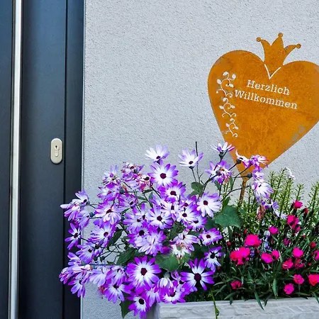 Alpenzauber 公寓 *